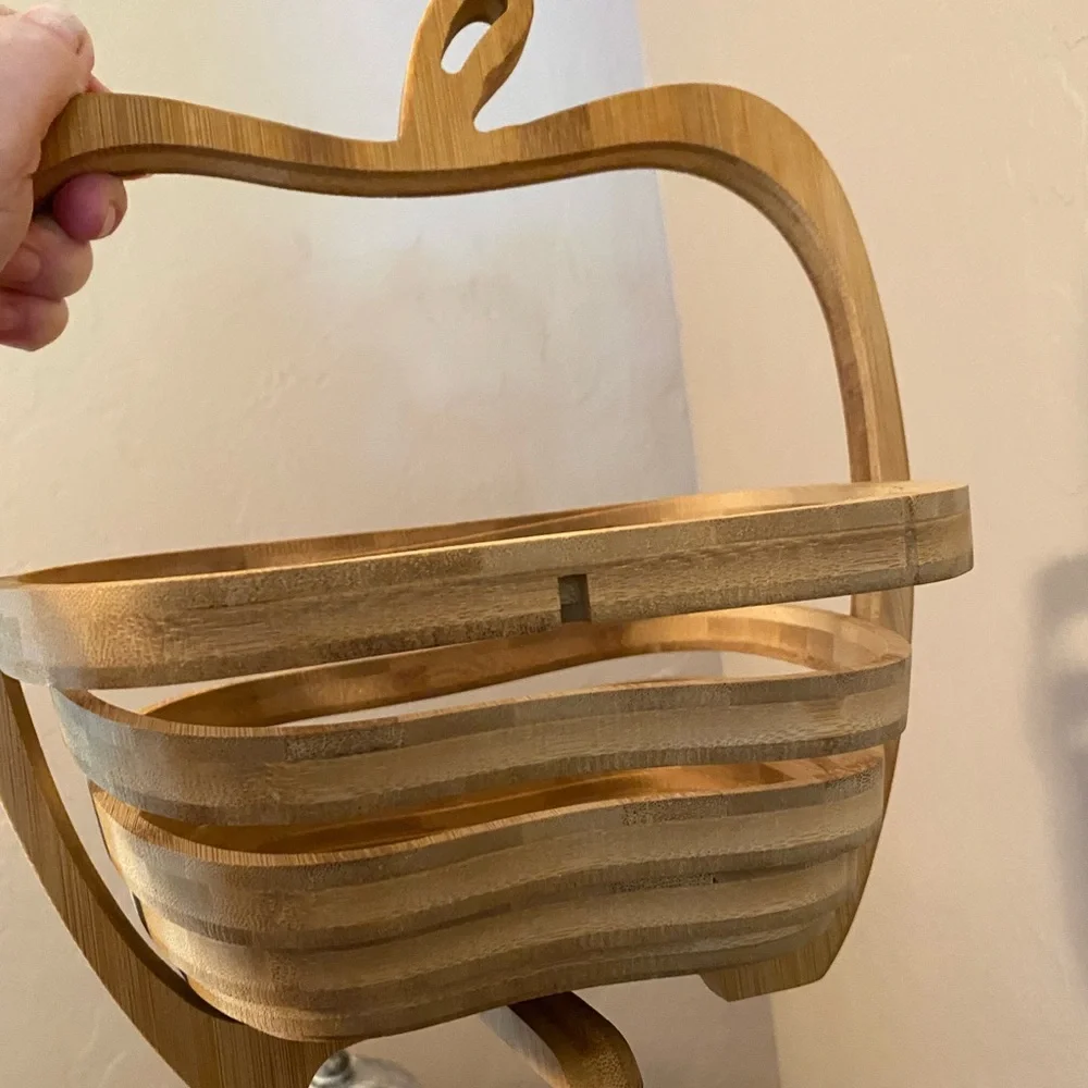 Apple Shaped Wooden Fruit, Nut Basket Collapsible Trivet Novelty